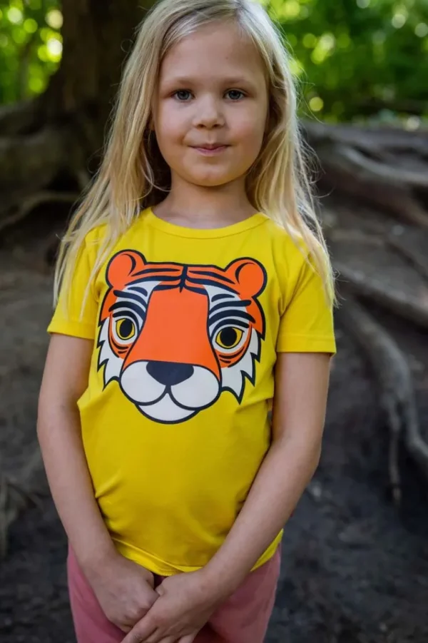 Danefæ Dyrgrowl T Yellow TIGER | T-shirts