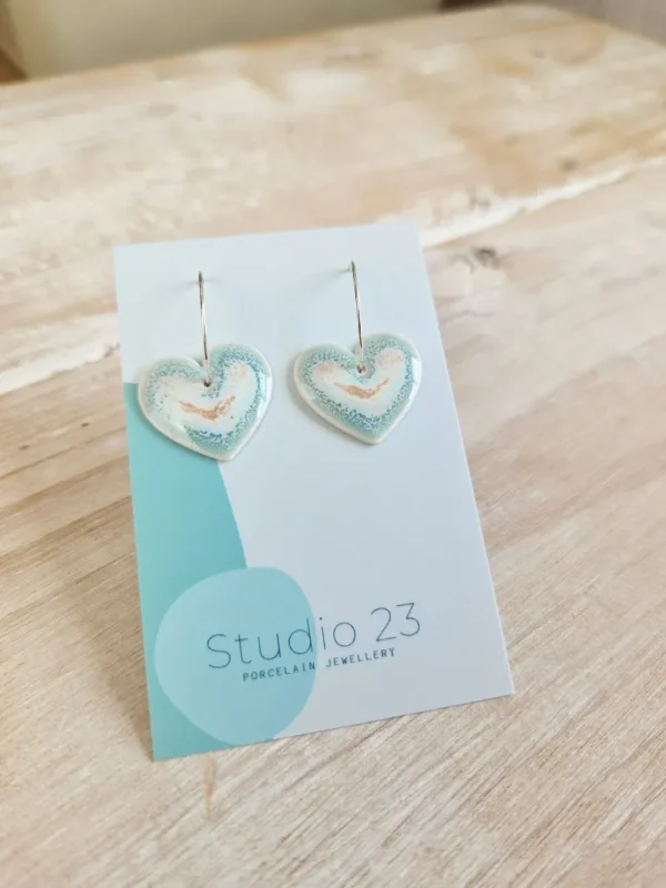 Danefæ Studio 23 Heart Drop Earring Pair Frost Blue | Dame Smykker