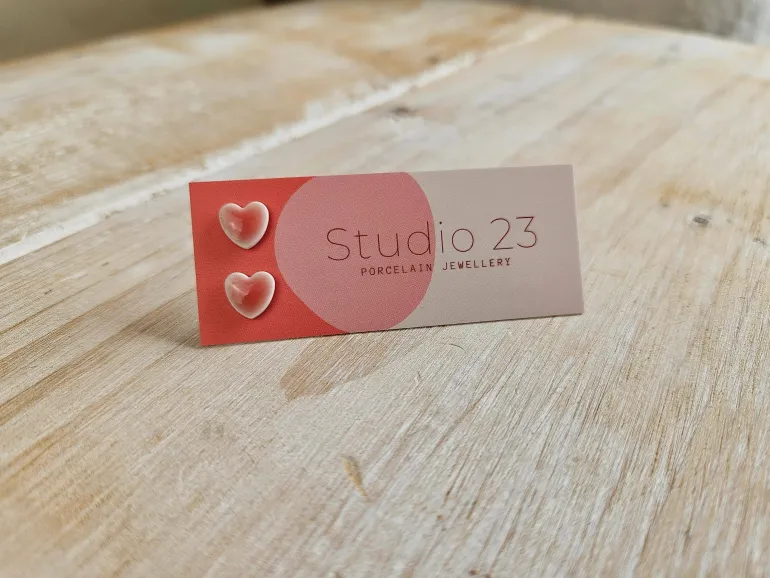 Danefæ Studio 23 Heart Stud Earring Pair Red | Dame Smykker