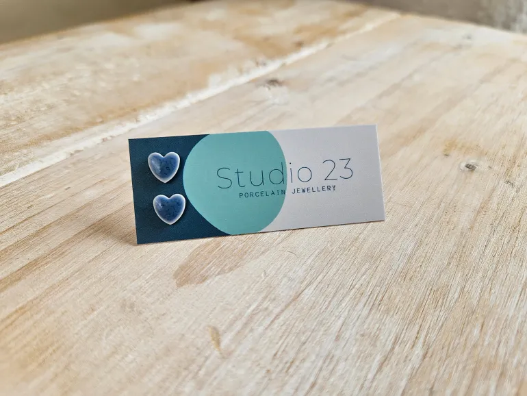 Danefæ Studio 23 Heart Stud Earring Pair Red | Dame Smykker